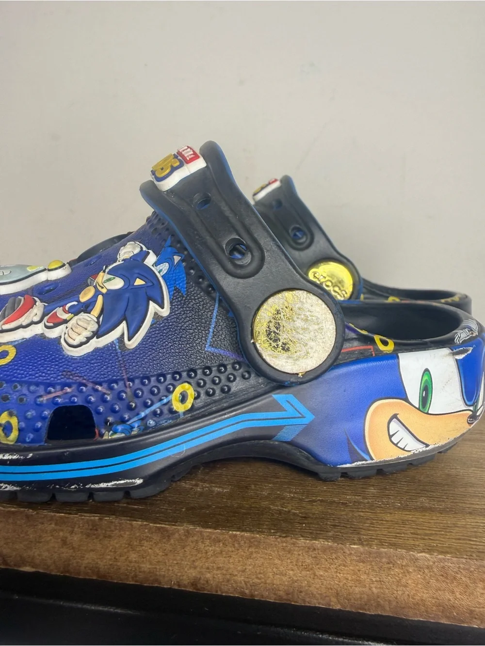 Crocs Kids' Blue Sonic the Hedgehog